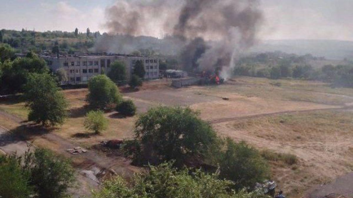 ВСУ унищожиха складове и техника на руснаците в Луганска област СНИМКИ