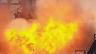 Засечка! Ракетата на Мъск до Марс не успя да се вдигне ВИДЕО