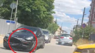 Първо в БЛИЦ! Адско меле с Порше Кайен в София ВИДЕО