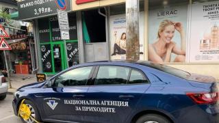 Фандъкова удари тежко Спецов 