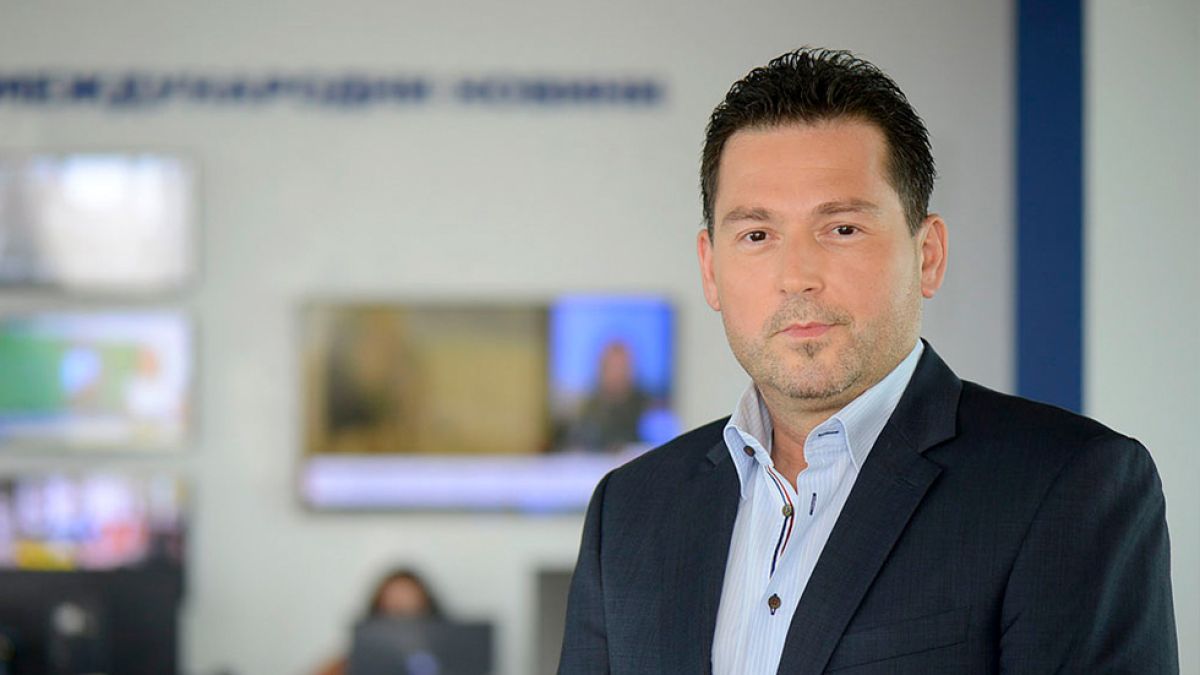 Невъзпитан: Румен Бахов изби рибата с грозна постъпка в ефира на Нова тв