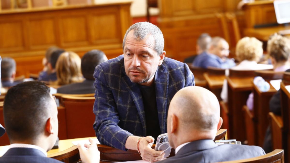 Тошко Йорданов затапи човек на Христо Иванов с този въпрос СНИМКА