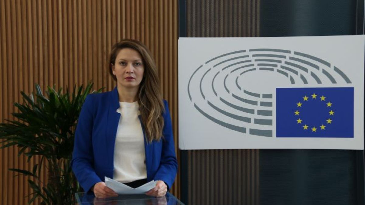 Цветелина Пенкова: Интерпретация на г-н Здеховски оставя усещането за политизиране на случая с чекмеджетата на Борисов