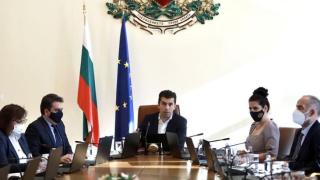 Урумов: Скоро ще се разбере за нощните наркомански оргии в МС