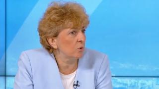 С усмивка и без депутатска карта Виктория Василева нанесе още един удар на ИТН БЛИЦ TV