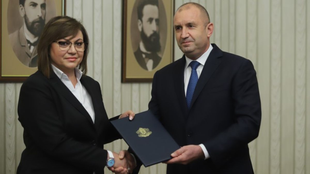 Гореща версия: Третият мандат отива в БСП, защото...