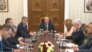 ДПС категорично: Отиваме на предсрочни избори, но по-важният въпрос е... БЛИЦ TV