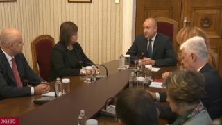 Нинова вдигна завесата за премиерското кресло, ако БСП получи третия мандат ВИДЕО