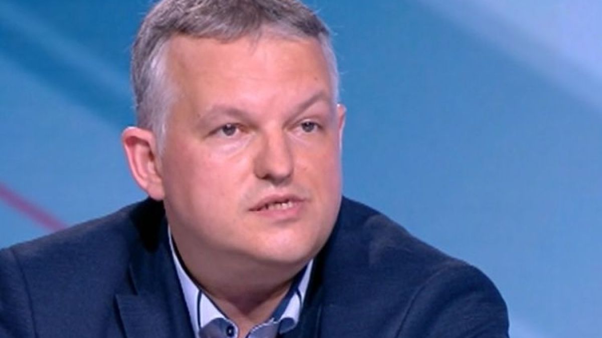 Доц. Тодоров обясни как ще се налагат новите Covid мерки 