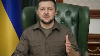 Извънредно: Зеленски уволни ключови фигури във властта след тежки обвинения в предателство