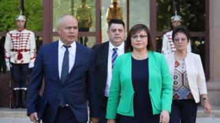  Корнелия Нинова: Чакат ни трудности. Трябват държавници да поемат отговорност БЛИЦ TV