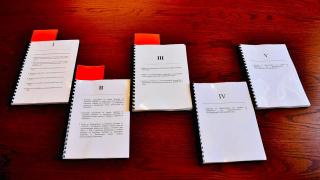 От прокуратурата показаха със СНИМКИ какви документи ще даде на Правната комисия в НС