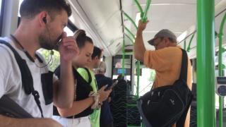 Въпреки солената глоба: Масово без маски в градския транспорт 