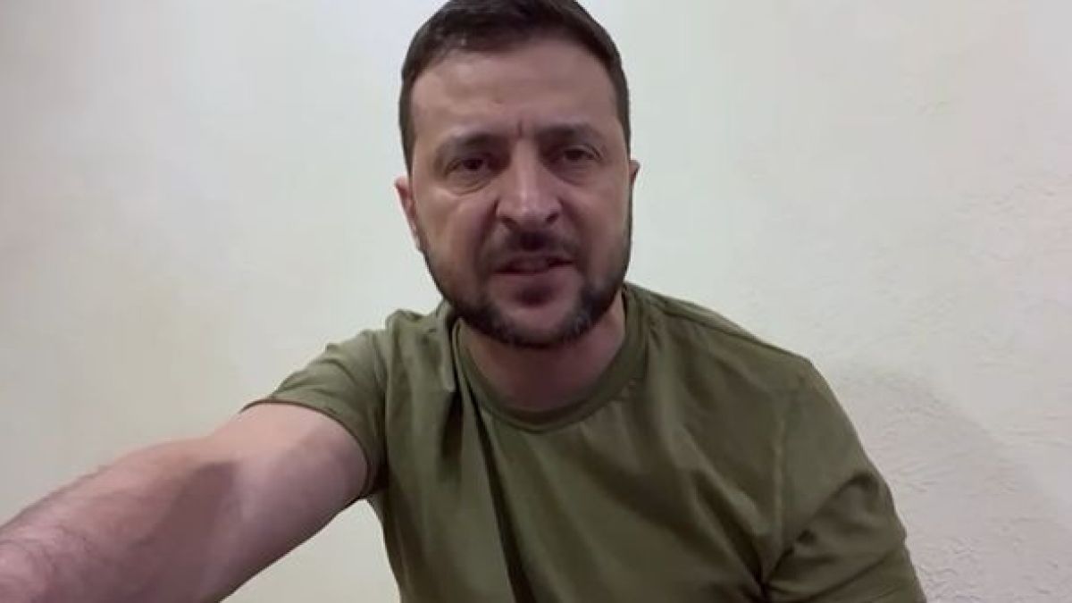Зеленски обяви голямо контранастъпление в Херсон, а US конгресмени обещаха...ВИДЕО