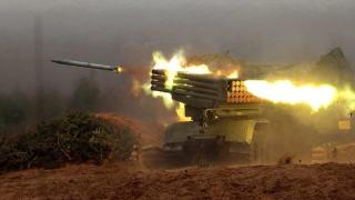 ВИДЕО от войната: Руската артилерия удря украинските части край Запорожие