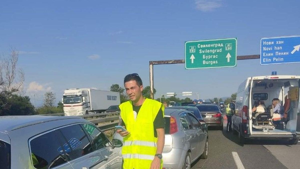 Първо в БЛИЦ! Зверско верижно меле край София, такова нещо не се е случвало от много време