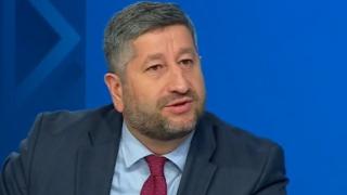 Иванов с нови оправдания за скандалния запис на ДБ
