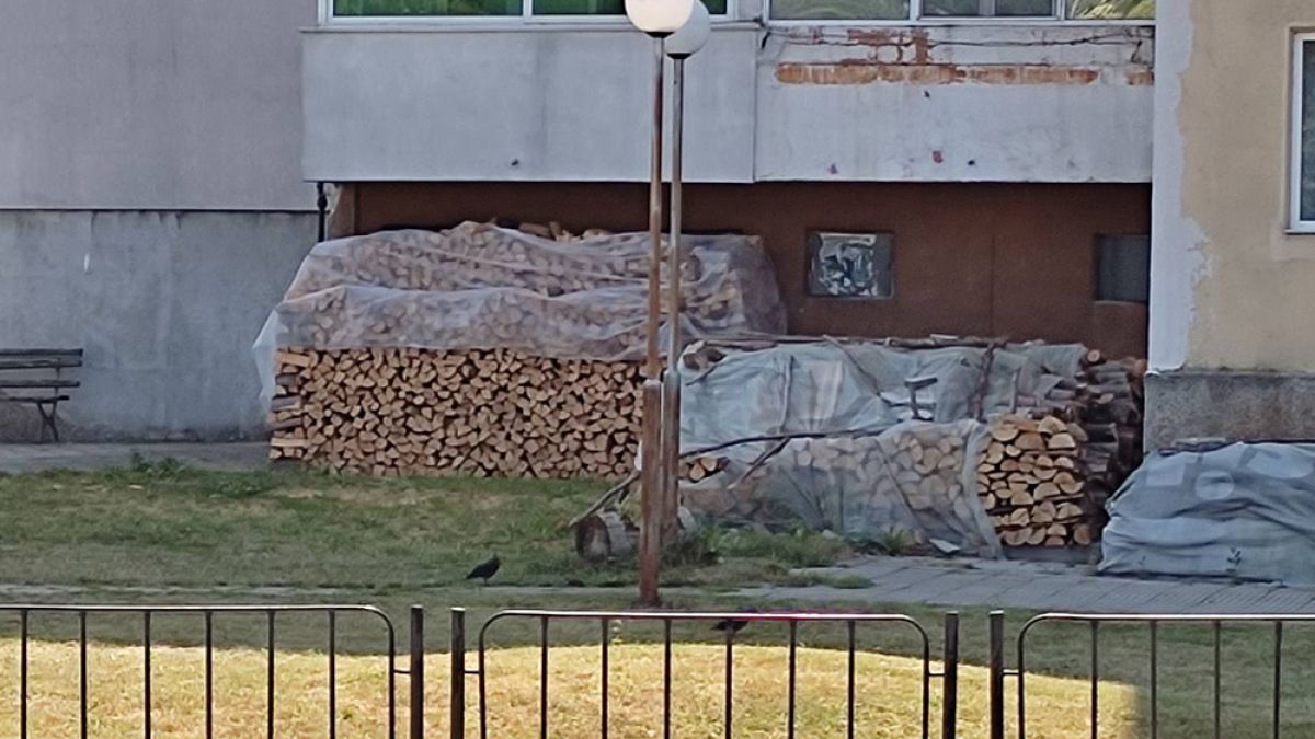 Хората, които се отопляват на дърва, замръзнаха от тази новина