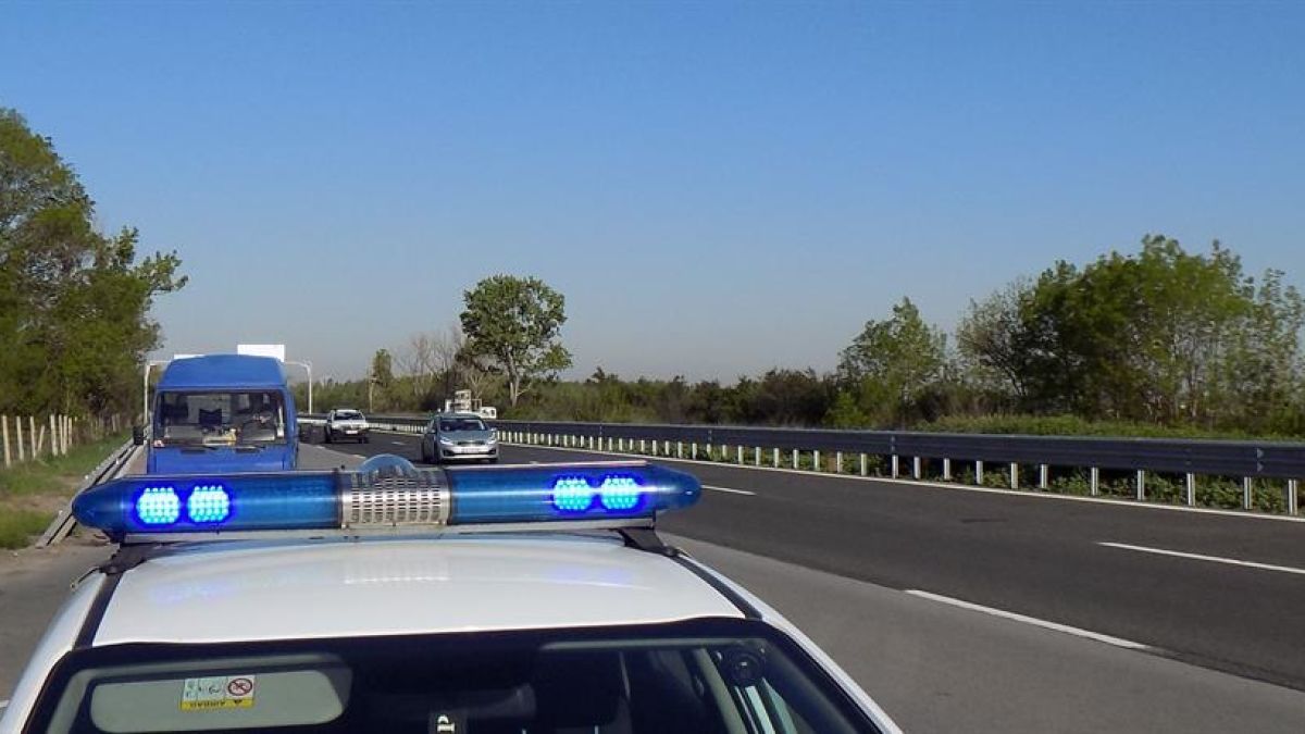 Извънредно в БЛИЦ: Брутална гонка между два джипа и полиция край София!