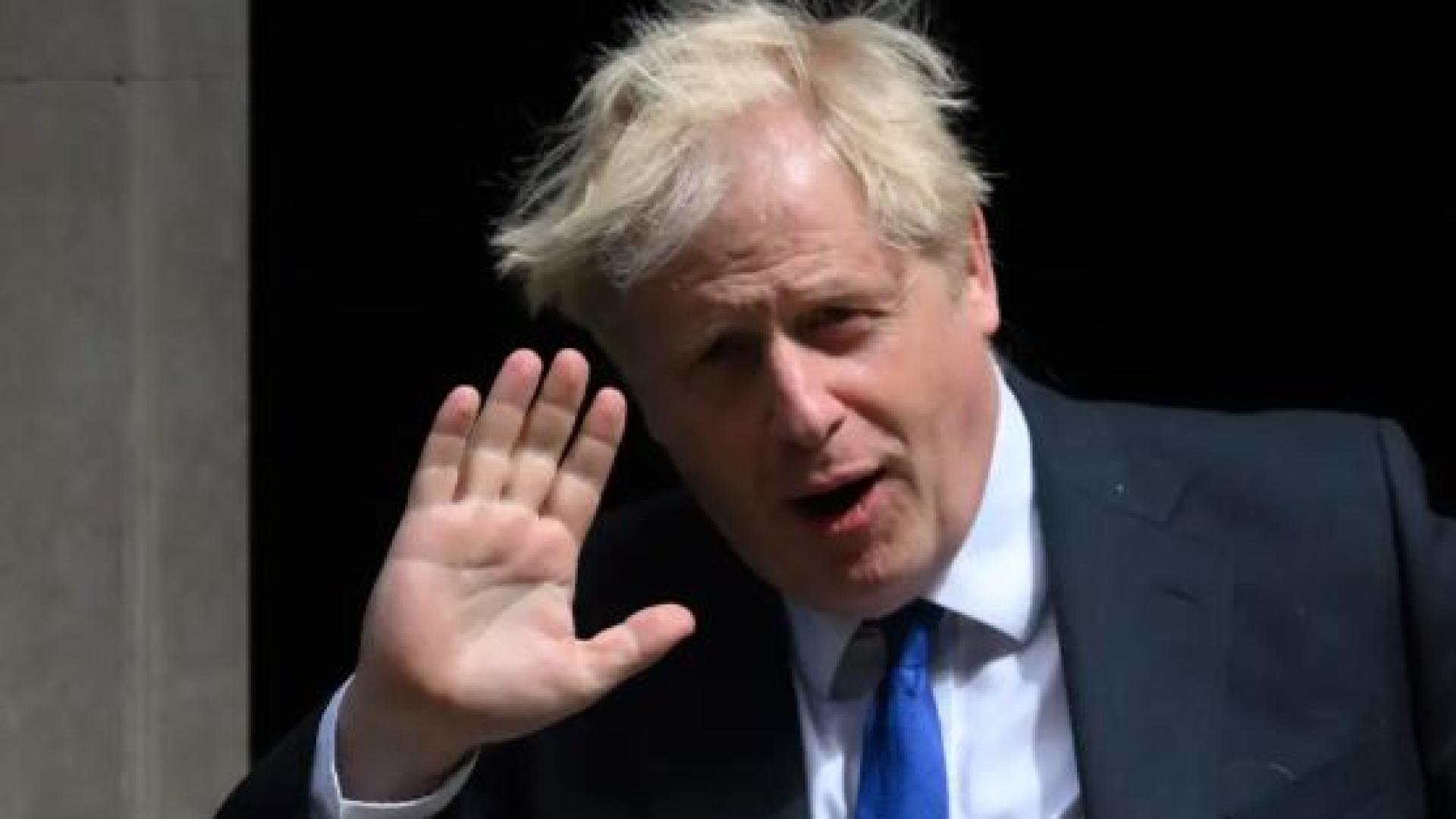 Шампион! Борис Джонсън стана баща за девети път