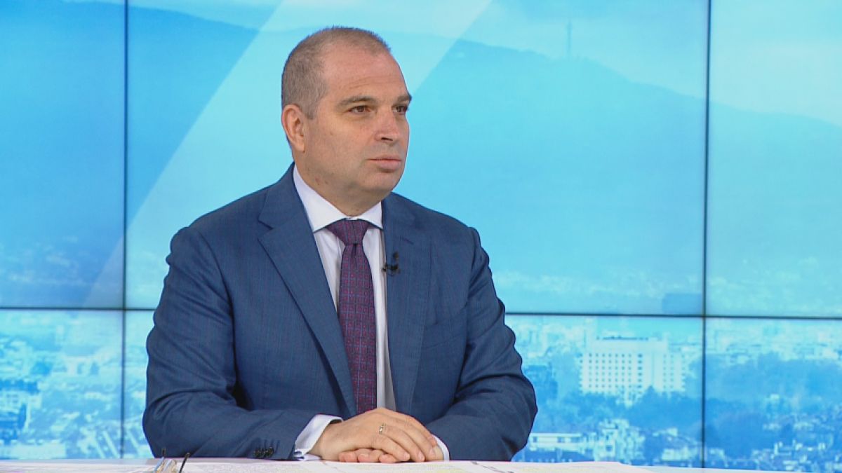 Караджов разкри поредна долна интрига на Кирил Петков
