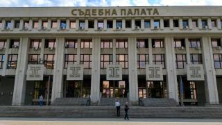 Горещи новини за британеца, който кла съпругата си като прасе в Бургас