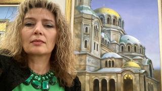 Къщите на Силви Басева могат да се разгледат до края на август, а мястото е „улица „Венелин” 32 - галерия „Класика”