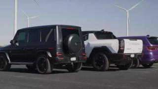 Битка на титани: Mercedes-AMG G 63, Hummer и Dodge Durango Hellcat в бясна надпревара ВИДЕО