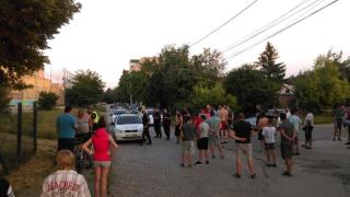 Ексклузивни подробности за бесния ромски екшън с вили и брадви в Лом