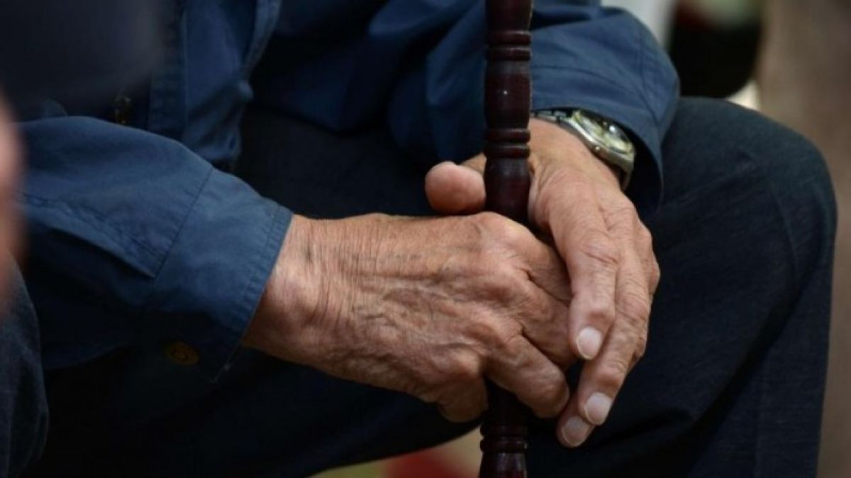 Брутален побой над пенсионер заради 370 лв. потресе Пловдивско 