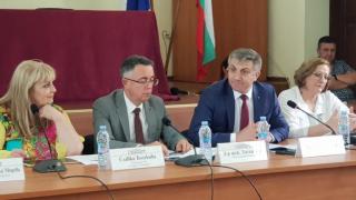 Карадайъ на юбилея на "Стандарт": Нужна ни е културна грамотност