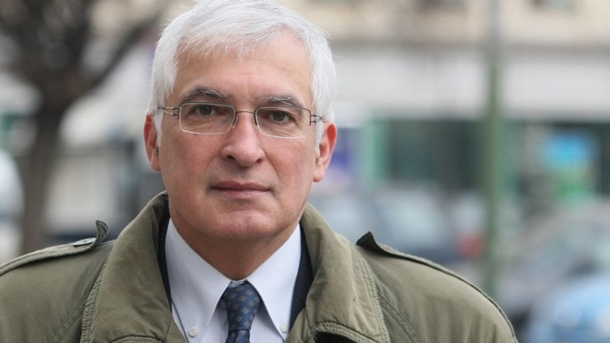Проф. Дуранкев разнищи "проклетата инфлация" и доктрината, пробутана в България преди 33 години