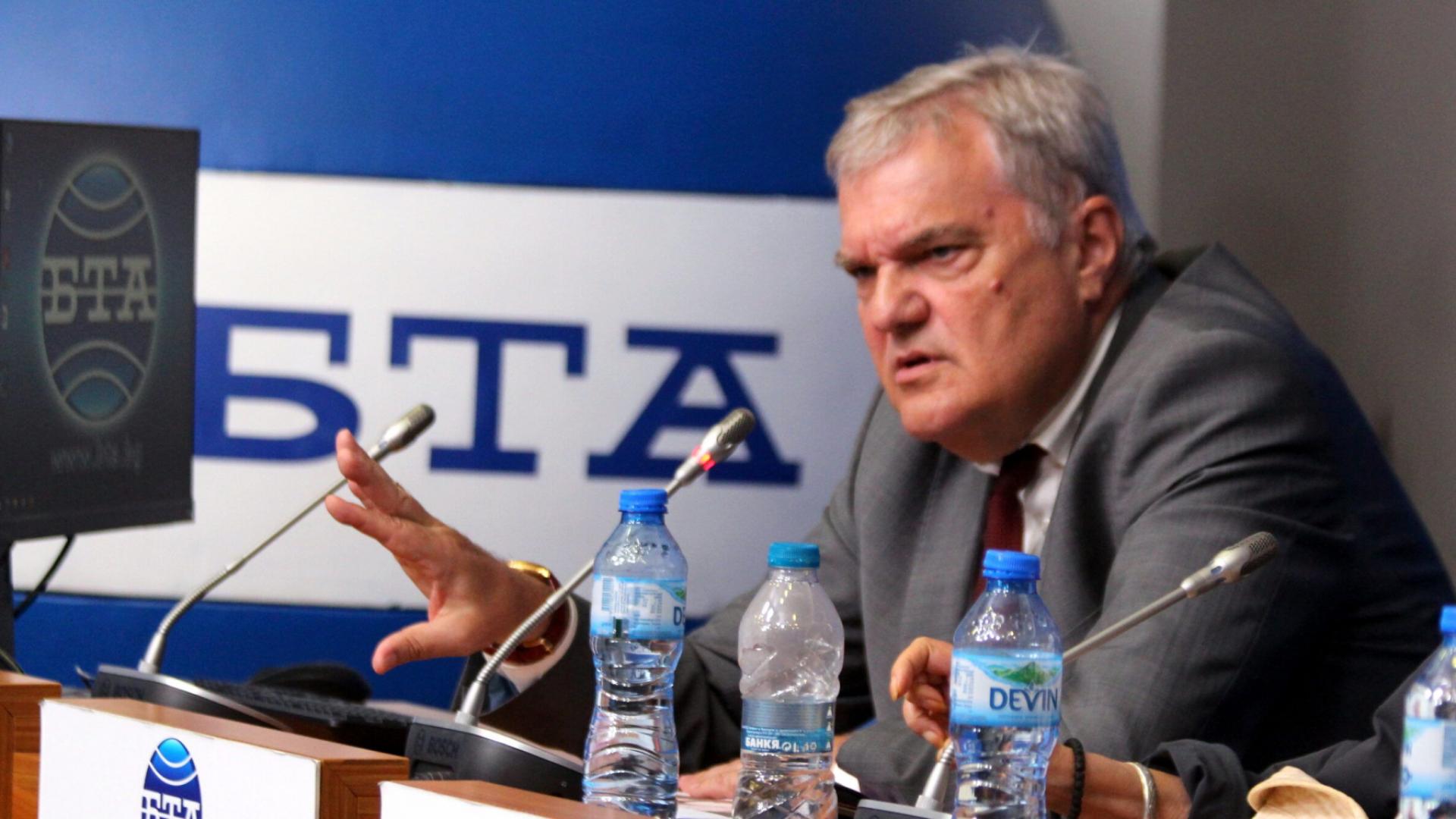 Румен Петков разкри каква солена глоба ще трябва да платим на „Газпром експорт“ заради Кирил Петков 