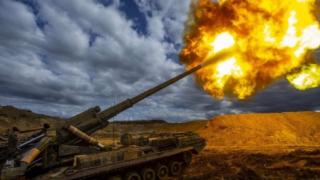 ВИДЕО от войната: Руската артилерия шокира украинските войници