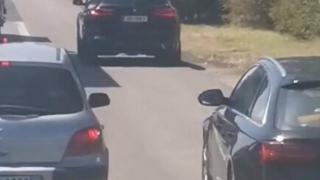 Гастарбайтери нагло газят закона на АМ "Тракия", но в Австрия... ВИДЕО 