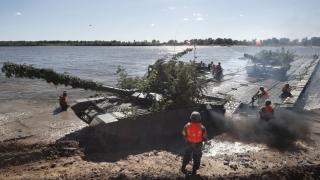 Китайски войници заминават за Русия 