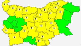 Опасно време сковава България КАРТА