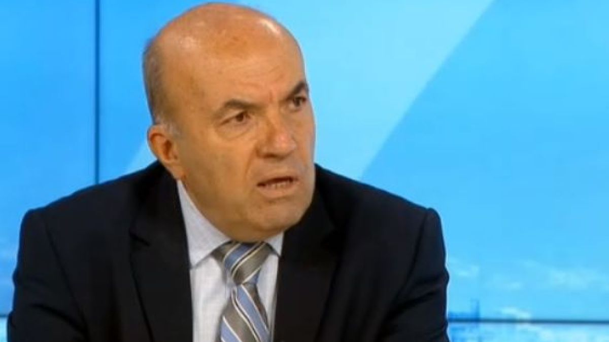 Външният министър: Има шанс да разрешим проблеми с РСМ, които са съществували от години