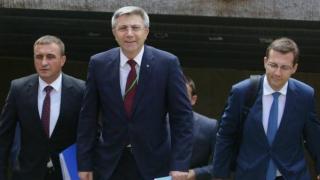 Четири знака на ДПС за изборите 