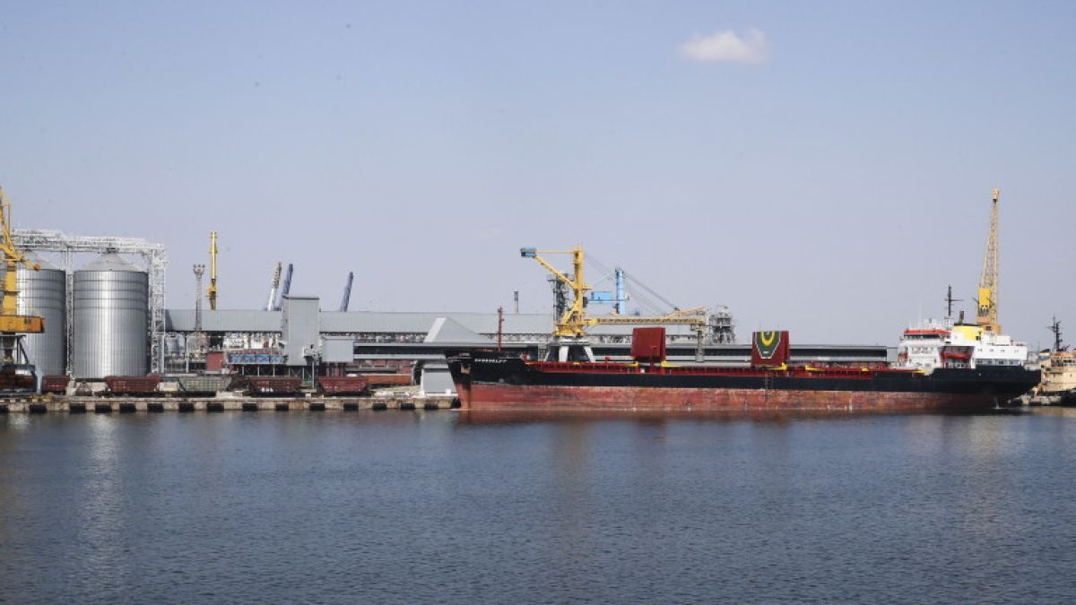 Още кораби със зърно отплаваха от Украйна