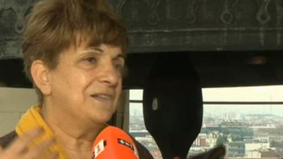 След смъртта на баба Мария: Ето кой вече бие камбаните на "Свети Александър Невски"