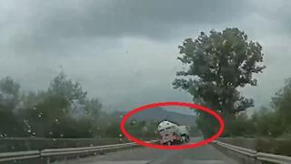 Последни новини след адското с джип и цистерна край Ботевград ВИДЕО