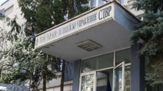 Това, което се случва на метри от Първо районно в София, е скандално СНИМКИ