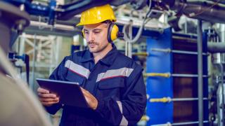 В този сектор има огромен недостиг на работници, заплатите ще летят нагоре