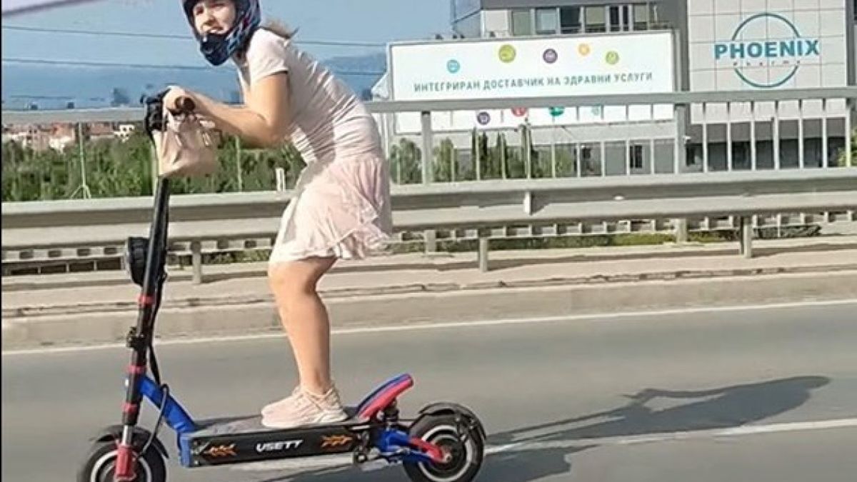 Емили Тротинетката се преби със 100 км/ч на Околовръстното, задникът й е... ВИДЕО