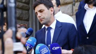 Минчев шикалкави за газа, запелтечи и за Борисов