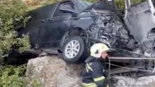 Прочут турски певец пострада в кошмарен челен сблъсък ВИДЕО 