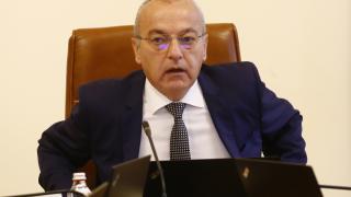 Гълъб Донев потъна в скръб след кончината на акад. Антон Дончев 