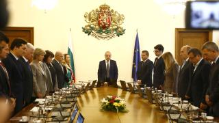 Гълъб Донев събира министрите заради...