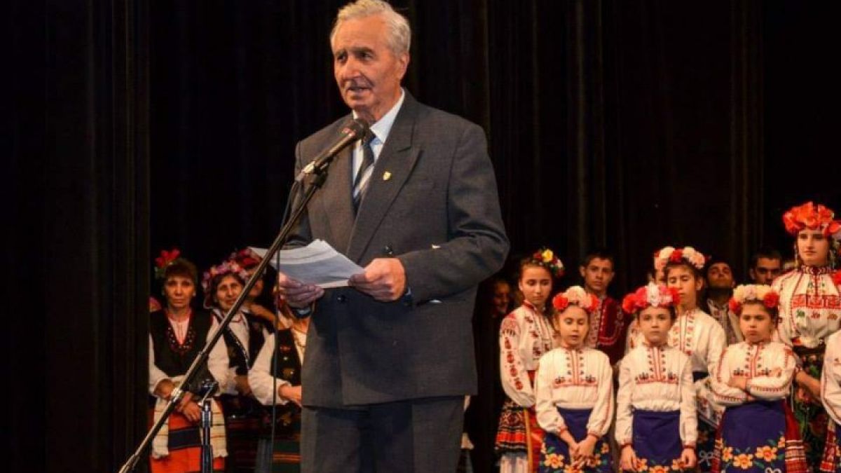 Велико Търново потъна в скръб 